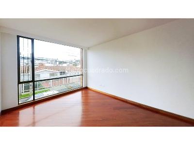 Apartamento de 3 alcobas en venta en Alhambra, Bogotá, 111 m² · foto 13 de 17