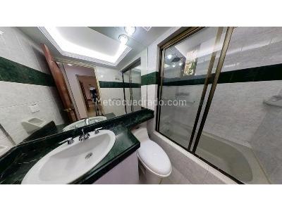 Apartamento de 3 alcobas en venta en Alhambra, Bogotá, 111 m² · foto 14 de 17