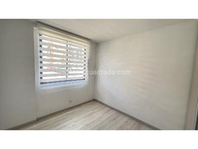 Apartamento de 2 alcobas en venta en Canelon, Cajicá, 71 m² · foto 11 de 18