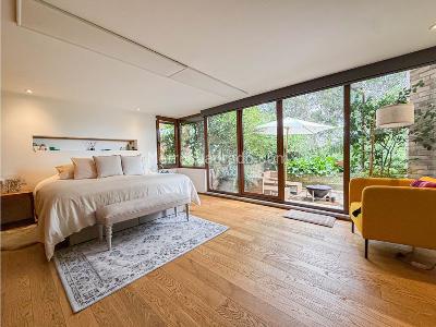 Apartamento de 2 alcobas en venta en Los Rosales, Bogotá, 200 m² · foto 10 de 15