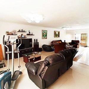 Casa de 4 alcobas en venta en Belen, Medellín, 255 m² · foto 5 de 11