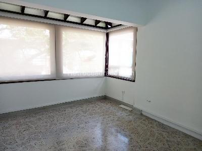 Casa de 5 alcobas en venta en Laureles, Medellín, 225 m² · foto 12 de 20