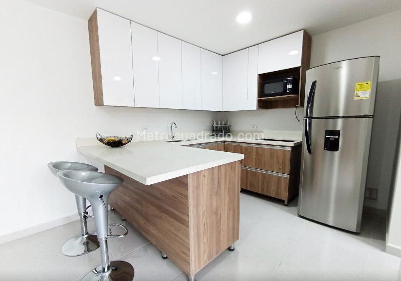 Apartamento Amplio de 3 Alcobas en Laureles (Los Almendros) - 6