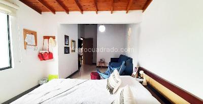 Casa de 3 alcobas en venta en Belen, Medellín, 200 m² · foto 13 de 19