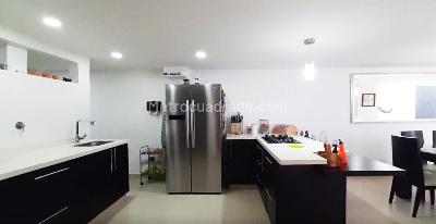 Casa de 3 alcobas en venta en Belen, Medellín, 200 m² · foto 8 de 19