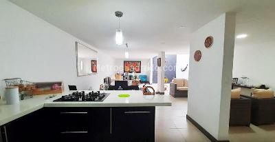 Casa de 3 alcobas en venta en Belen, Medellín, 200 m² · foto 9 de 19