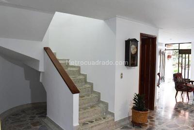 Apartamento en venta en Laureles, Medellín · foto 8 de 17