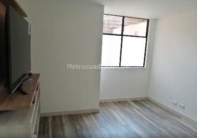 Apartamento en venta en Laureles, Medellín · foto 8 de 15