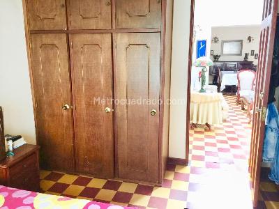 Casa de 5 alcobas en venta en La America, Medellín, 250 m² · foto 15 de 16