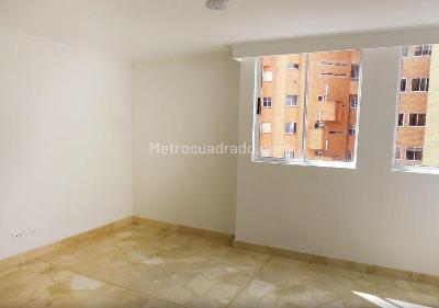 Apartamento de 3 alcobas en venta en Laureles, Medellín, 157 m² · foto 12 de 17