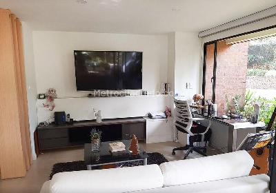 Casa de 3 alcobas en venta en Belen, Medellín, 208 m² · foto 9 de 17