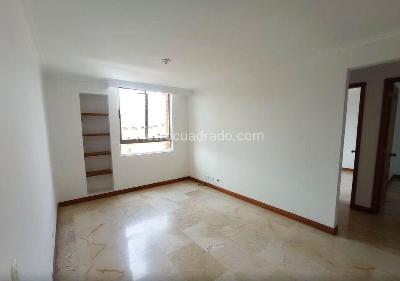Apartamento de 3 alcobas en venta en Laureles, Medellín, 115 m² · foto 12 de 16
