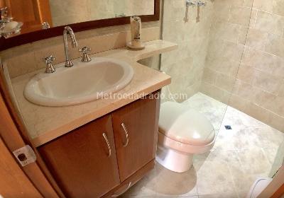 Apartamento en venta en Laureles, Medellín · foto 11 de 17