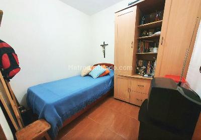 Casa de 5 alcobas en venta en Laureles, Medellín, 250 m² · foto 12 de 18
