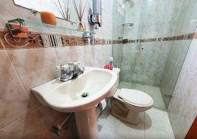 Casa de 5 alcobas en venta en Laureles, Medellín, 250 m² · foto 16 de 18