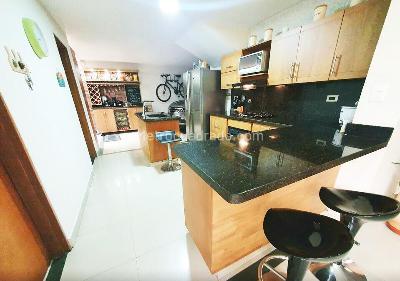 Casa de 5 alcobas en venta en Laureles, Medellín, 250 m² · foto 7 de 18