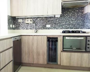 Apartamento de 3 alcobas en venta en Belen, Medellín, 121 m² · foto 4 de 12