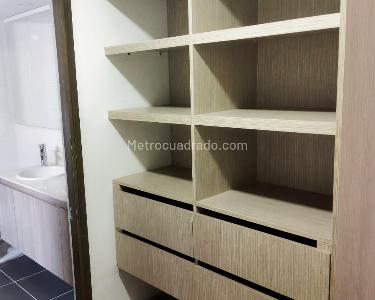 Apartamento de 3 alcobas en venta en Belen, Medellín, 121 m² · foto 9 de 12