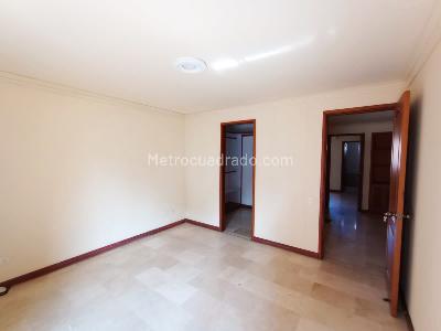 Apartamento de 3 alcobas en venta en Laureles, Medellín, 140 m² · foto 17 de 20