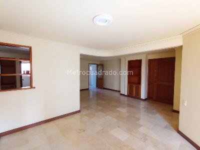 Apartamento de 3 alcobas en venta en Laureles, Medellín, 140 m² · foto 4 de 20