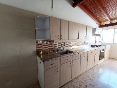 Apartamento en venta en Belen, Medellín · foto 5 de 17