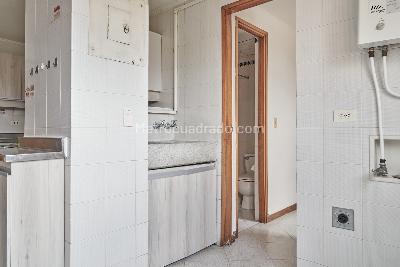 Apartamento de 3 alcobas en venta en Laureles, Medellín, 160 m² · foto 6 de 17