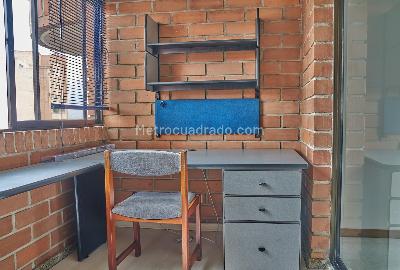 Apartamento de 3 alcobas en venta en Laureles, Medellín, 160 m² · foto 7 de 17