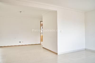 Apartamento de 3 alcobas en venta en Laureles, Medellín, 160 m² · foto 10 de 17