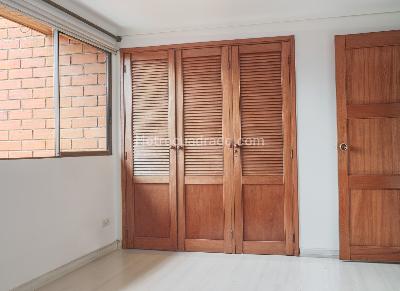 Apartamento de 3 alcobas en venta en Laureles, Medellín, 160 m² · foto 14 de 17
