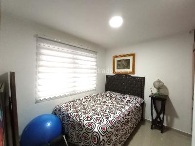 Apartamento de 4 alcobas en venta en Laureles, Medellín, 140 m² · foto 11 de 15