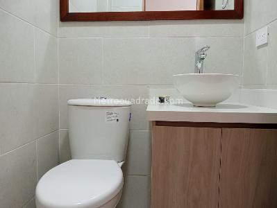 Apartamento en arriendo en Laureles, Medellín · foto 13 de 19