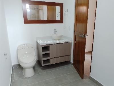 Apartamento en venta en Laureles, Medellín · foto 14 de 19