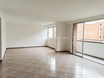 Apartamento en venta en Laureles, Medellín · foto 2 de 19
