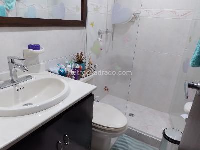 Casa de 3 alcobas en venta en Belen, Medellín, 170 m² · foto 15 de 16