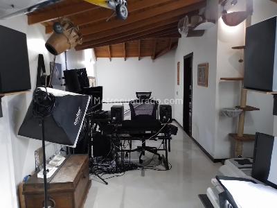Casa de 3 alcobas en venta en Belen, Medellín, 170 m² · foto 6 de 16