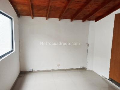Casa de 3 alcobas en venta en Laureles, Medellín, 127 m² · foto 10 de 18