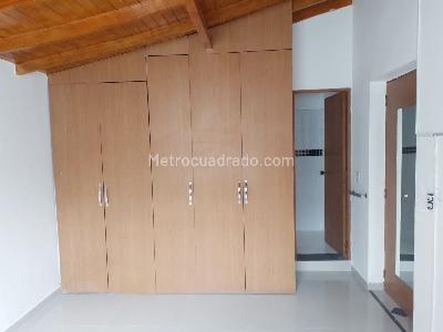 Casa de 3 alcobas en venta en Laureles, Medellín, 127 m² · foto 13 de 18
