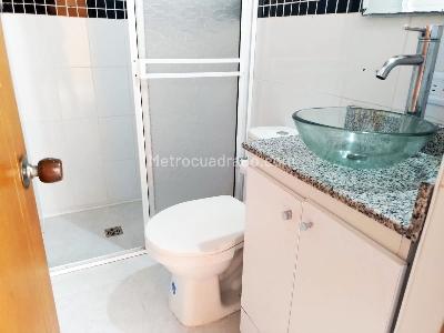Casa de 3 alcobas en venta en Laureles, Medellín, 127 m² · foto 15 de 18