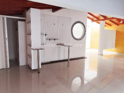 Casa de 3 alcobas en venta en Laureles, Medellín, 127 m² · foto 2 de 18