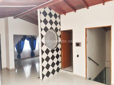 Casa de 3 alcobas en venta en Laureles, Medellín, 127 m² · foto 3 de 18