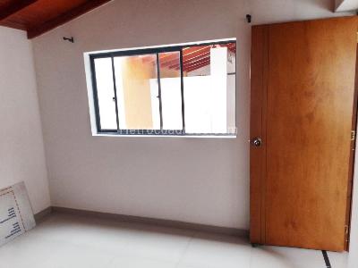 Casa de 3 alcobas en venta en Laureles, Medellín, 127 m² · foto 8 de 18