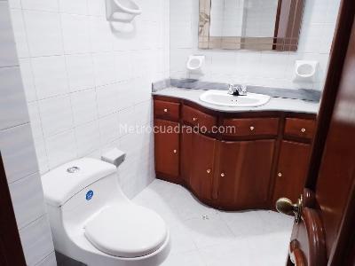 Apartamento en venta en Laureles, Medellín · foto 19 de 20