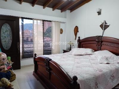 Apartamento en venta en Laureles, Medellín · foto 7 de 16