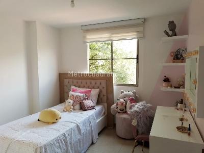 Apartamento en venta en Laureles, Medellín · foto 10 de 15