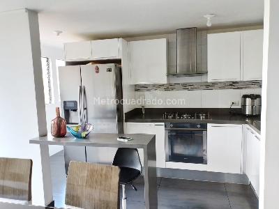 Apartamento en venta en Laureles, Medellín · foto 5 de 15