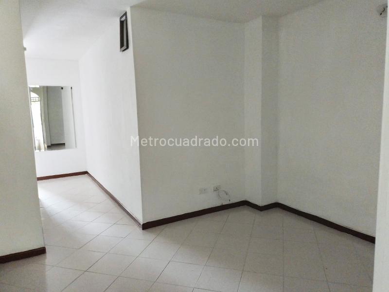 Spacious 3BR Apartment in Laureles - 7