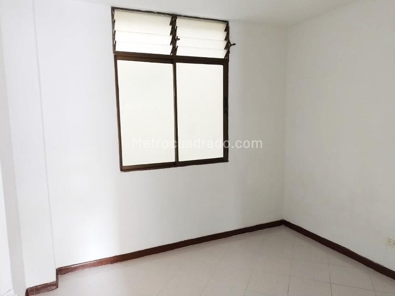 Spacious 3BR Apartment in Laureles - 8