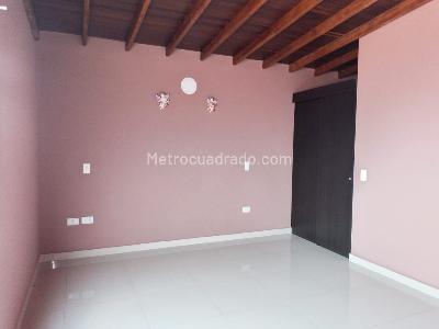 Apartamento de 4 alcobas en venta en Laureles, Medellín, 134 m² · foto 12 de 17