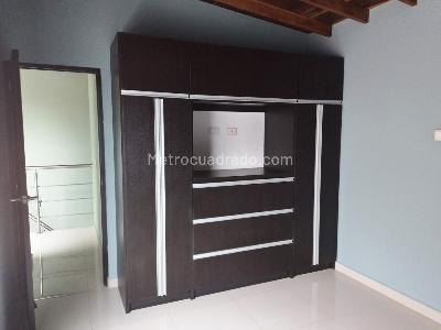 Apartamento de 4 alcobas en venta en Laureles, Medellín, 134 m² · foto 15 de 17
