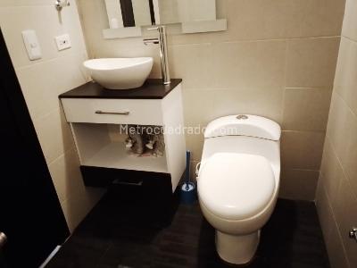 Apartamento de 4 alcobas en venta en Laureles, Medellín, 134 m² · foto 17 de 17